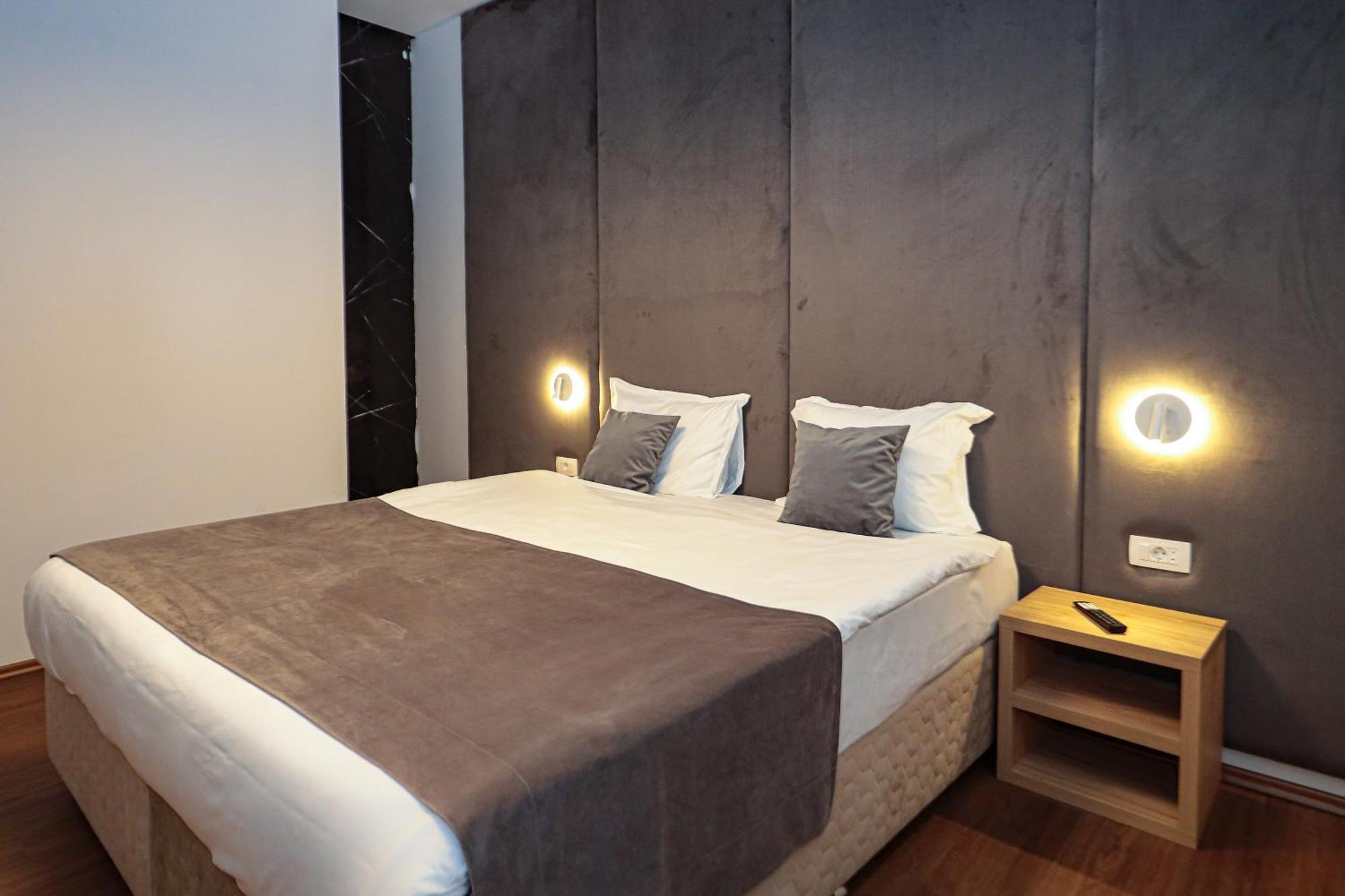Hotel Prive Peć Zewnętrze zdjęcie