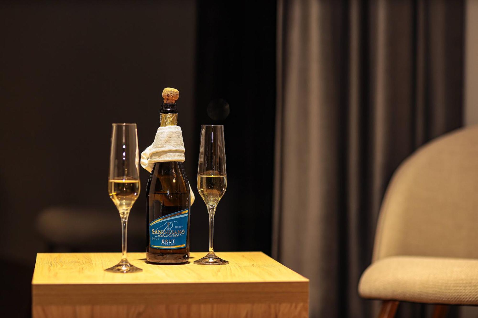 Hotel Prive Peć Zewnętrze zdjęcie
