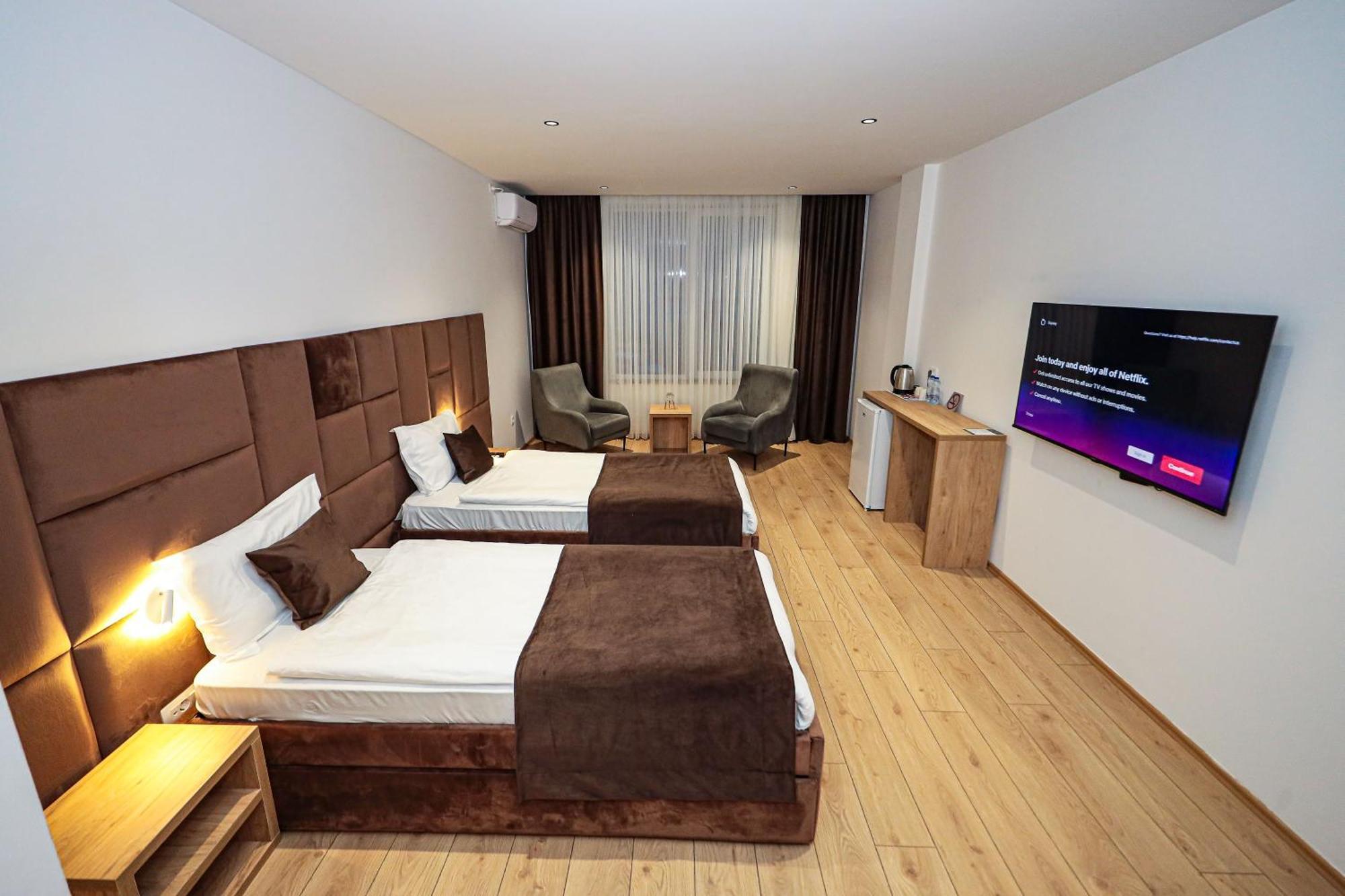 Hotel Prive Peć Zewnętrze zdjęcie
