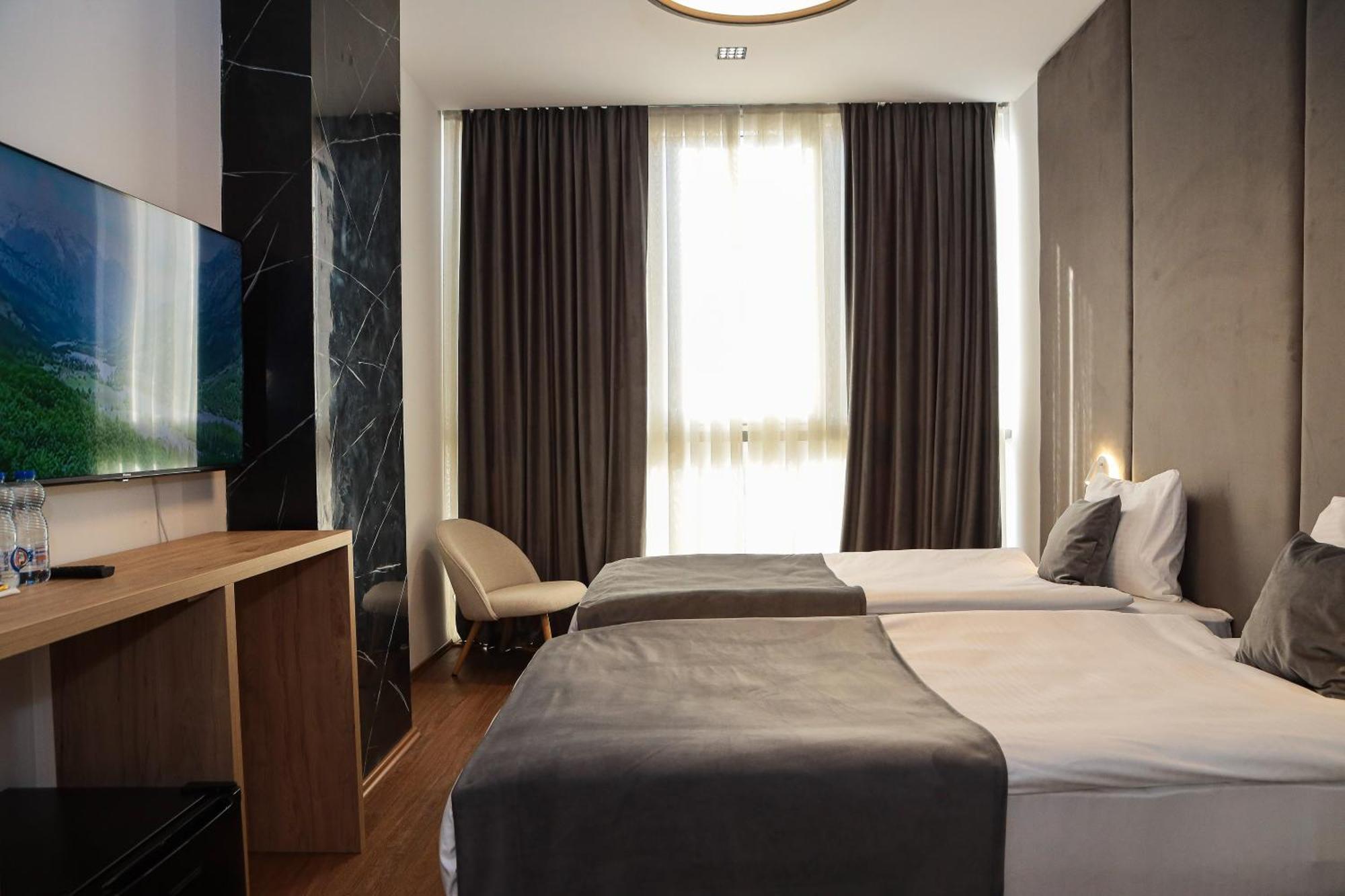 Hotel Prive Peć Zewnętrze zdjęcie