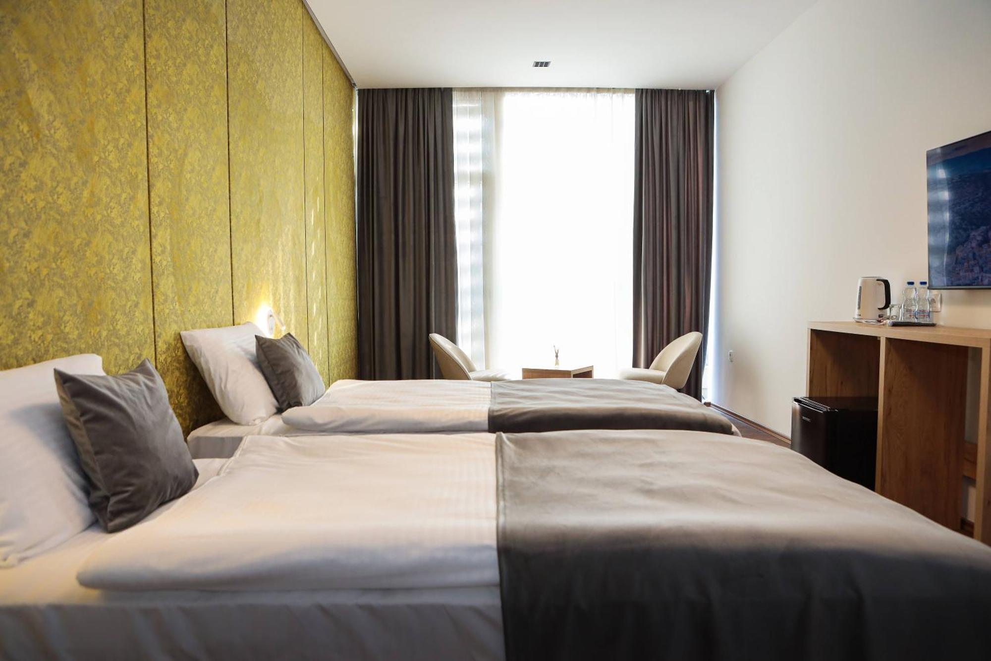 Hotel Prive Peć Zewnętrze zdjęcie